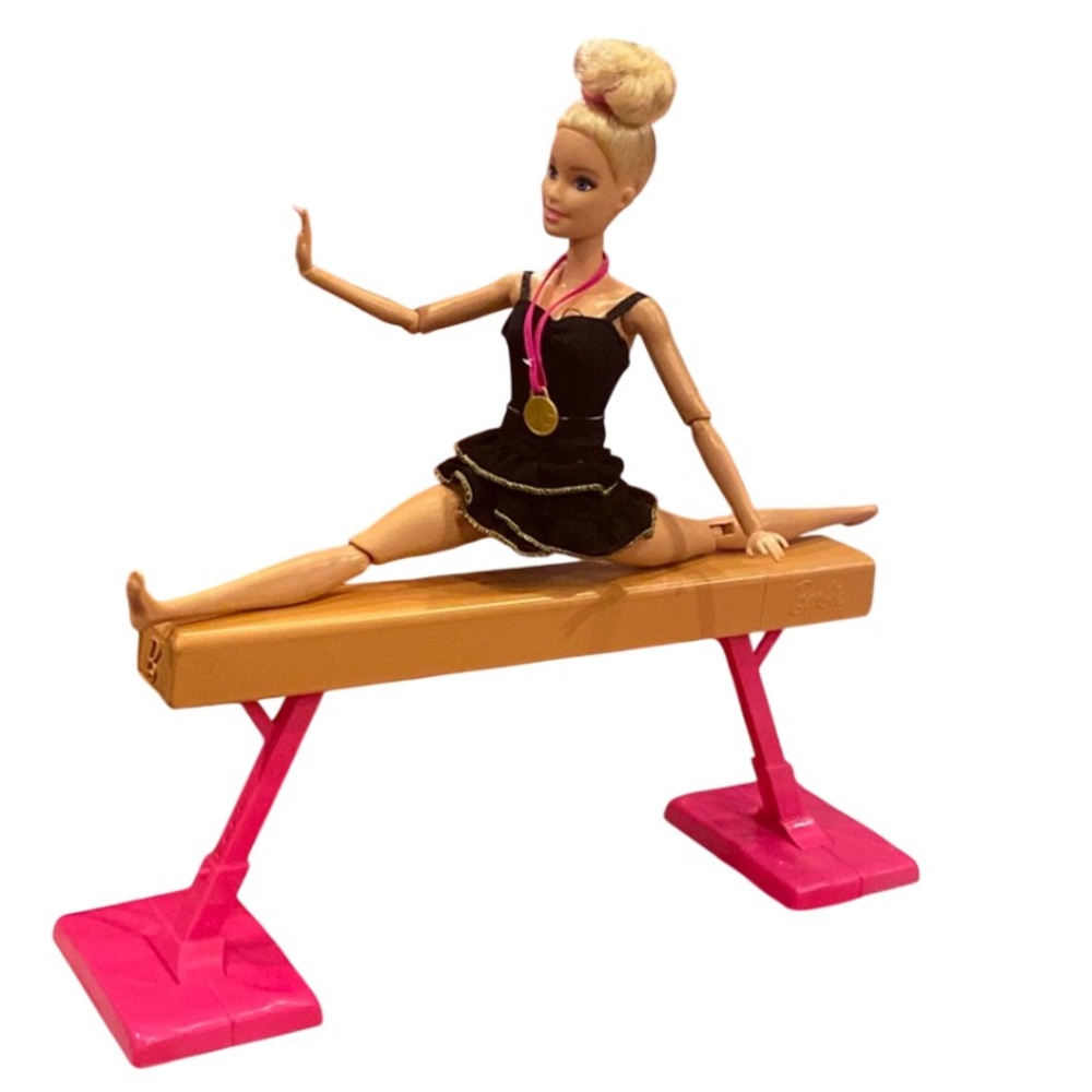 Barbie Gymnastics Doll With Medal And Playset Balance Beam READ